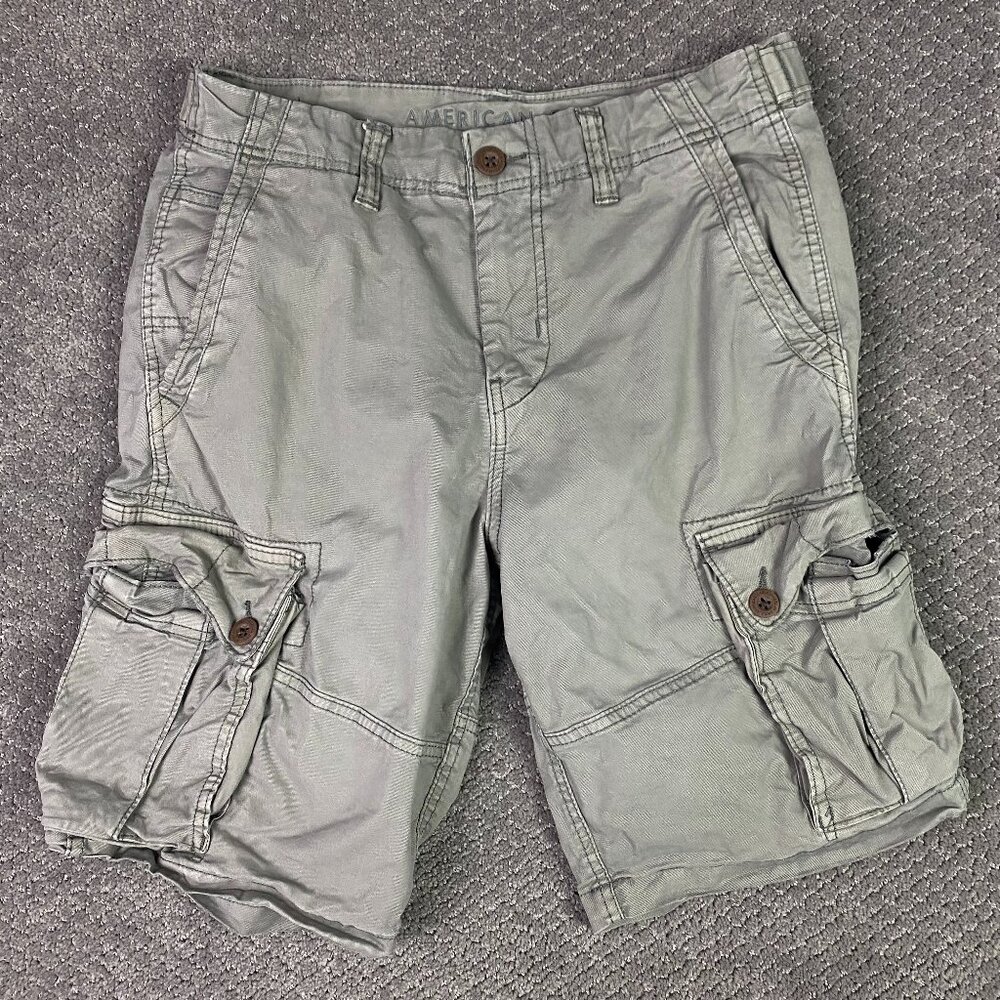 American Eagle Cargo Shorts Classic Length Men's 30 Faded Olive Green